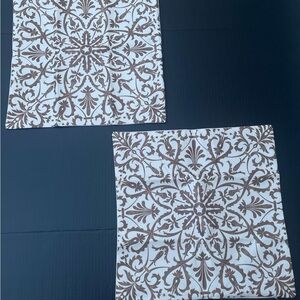 Brand New • Brown and White Patterned Pillow Covers • never used 🤎